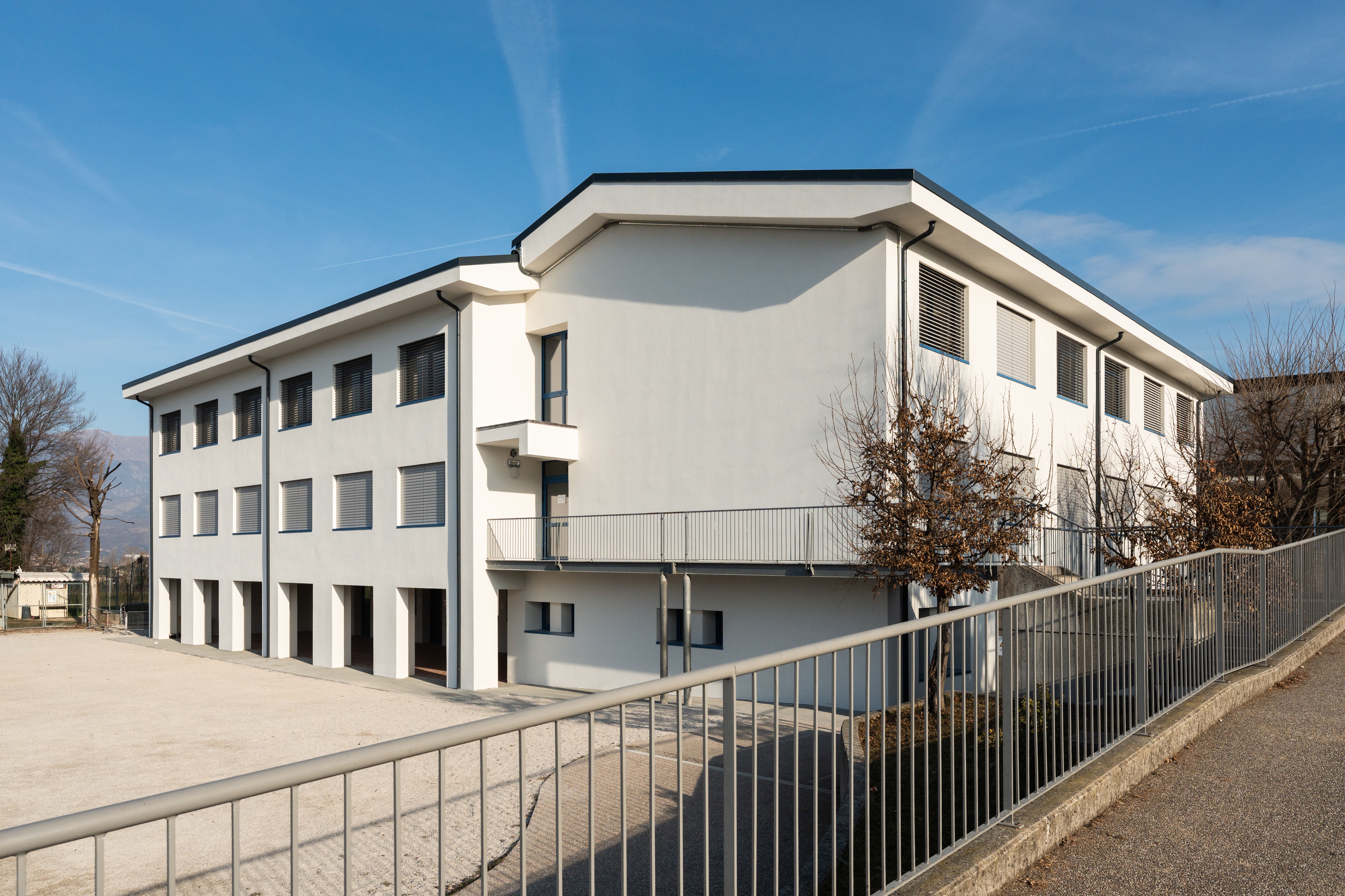 Scuola media Colle Umberto