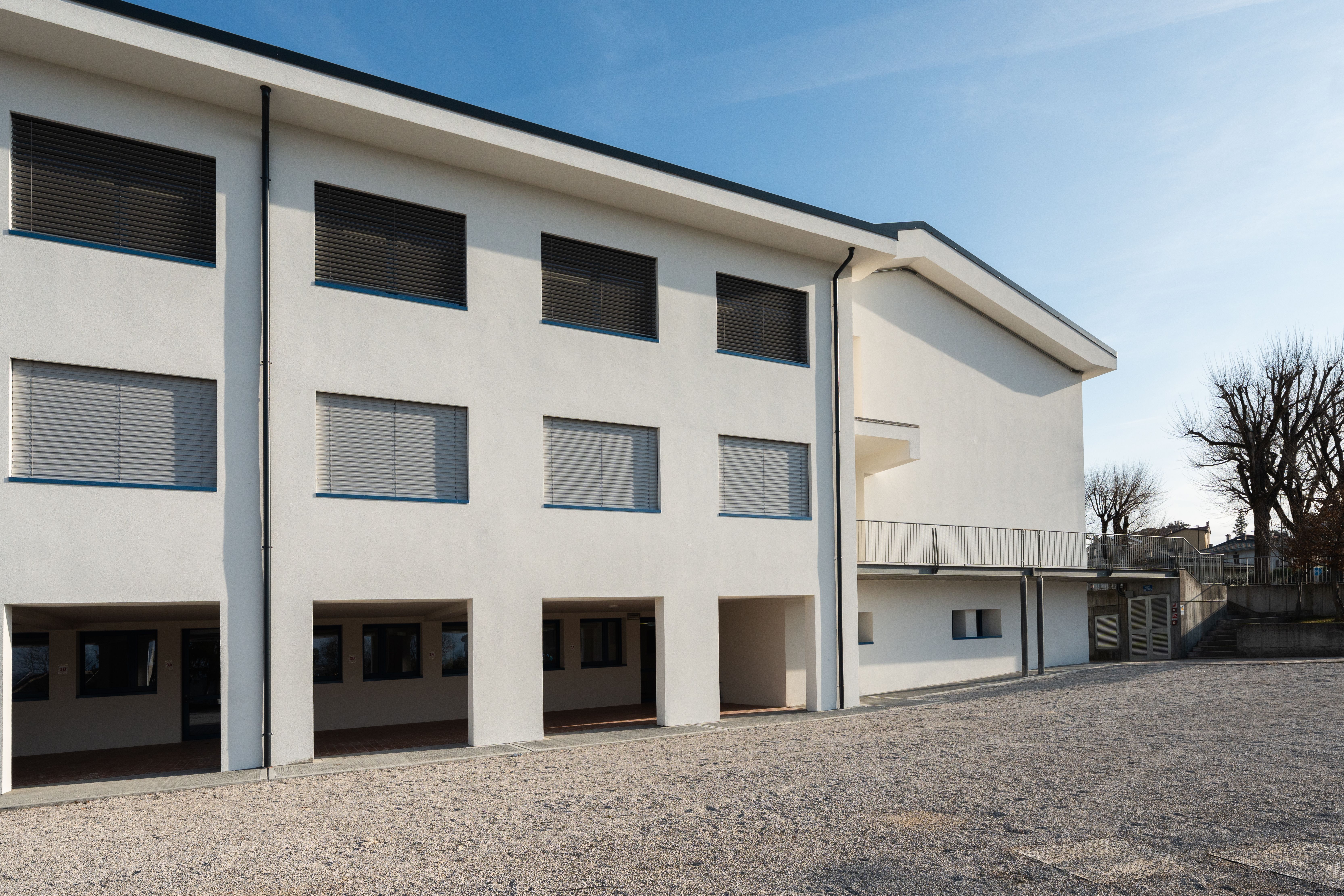 Scuola media Colle Umberto
