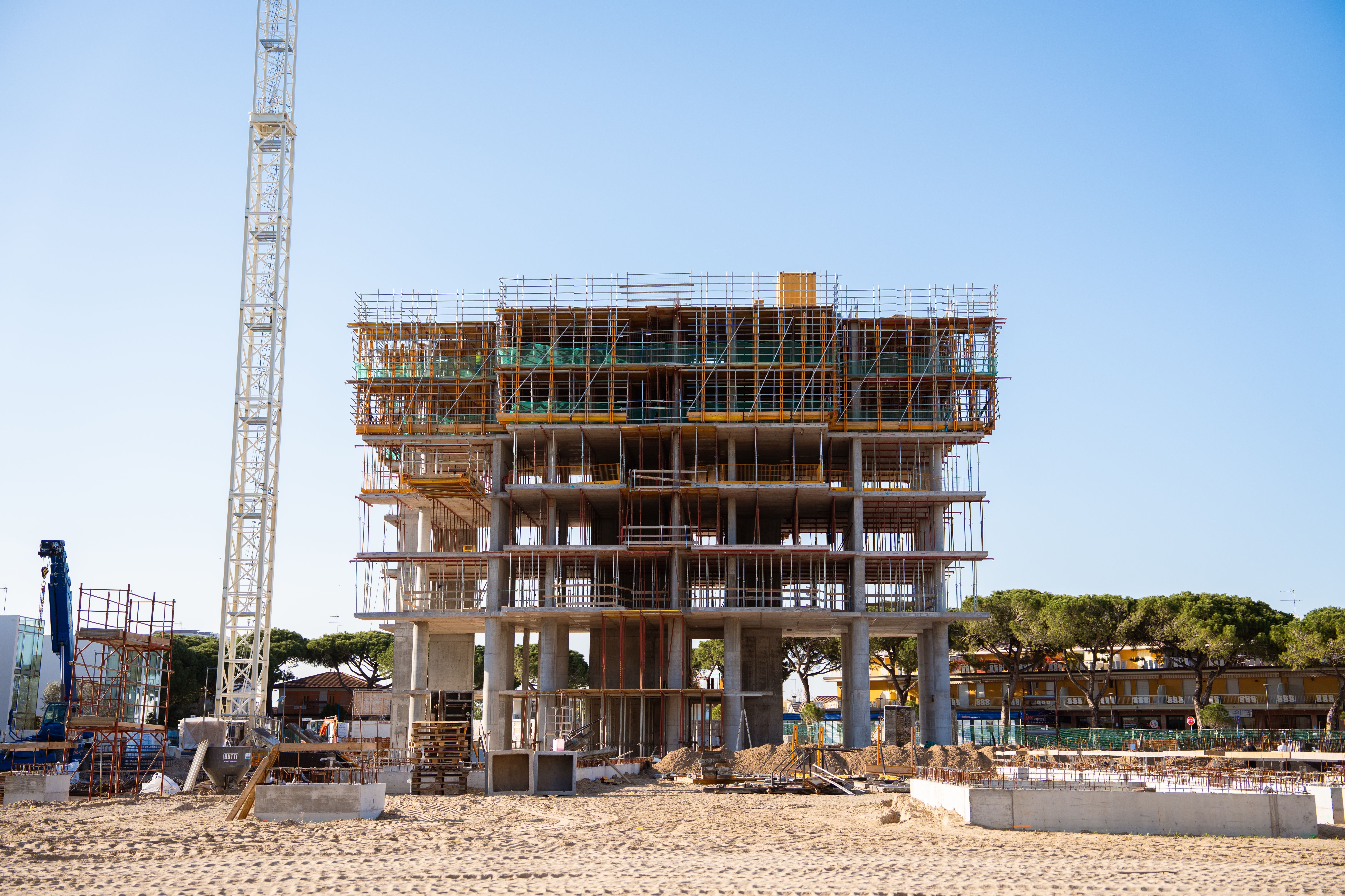 Richard Meier Tower