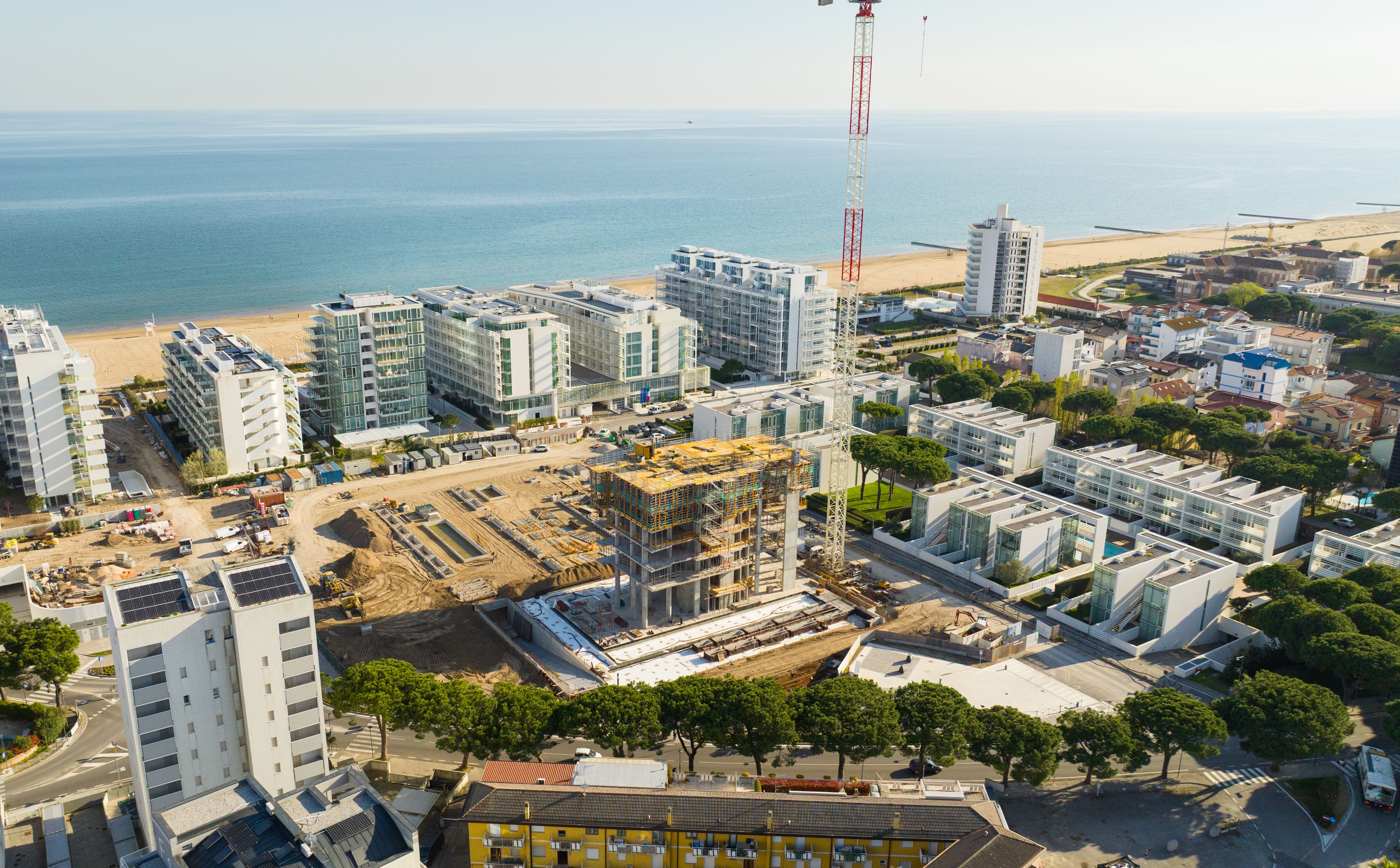 Richard Meier Tower