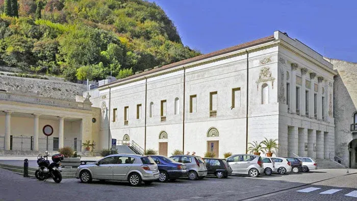 Teatro Da Ponte